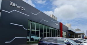 Lucro da BYD no primeiro trimestre impulsionado pela demanda global de veículos elétricos