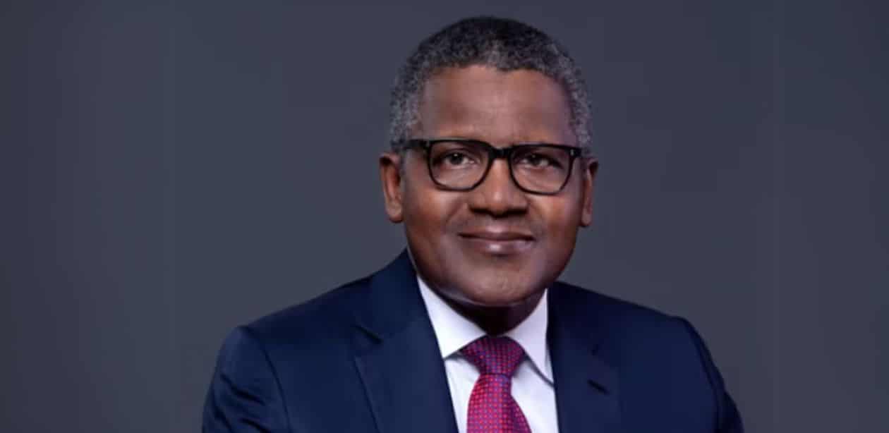 A imagem mostra o Aliko Dangote para representar os Conheça os bilionários negros mais ricos do mundo em 2025 segundo a Forbes