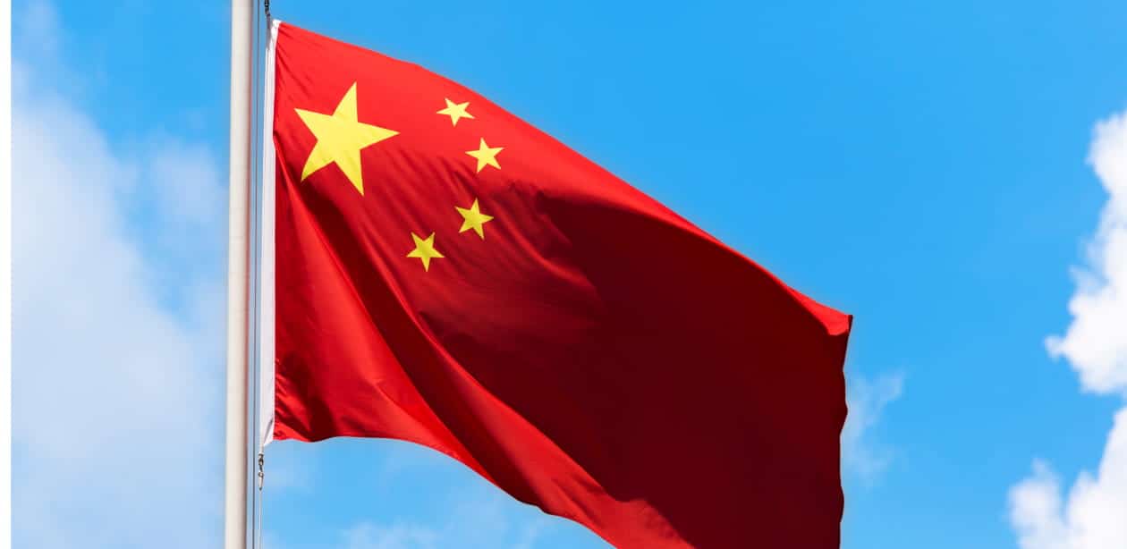 Isenção de Tarifas sobre Eletrônicos EUA-China: Impactos nas Relações Comerciais e Economia Global