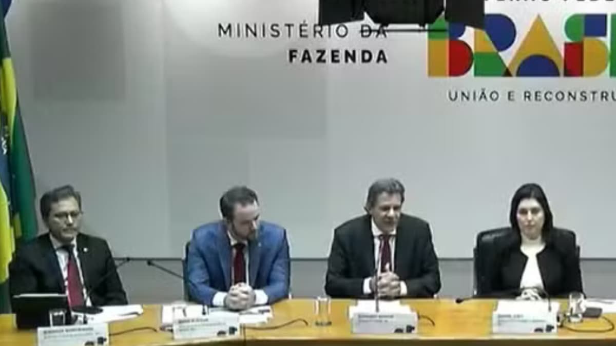 Ministro da Fazenda apresenta medidas sobre aumento do IOF em 2025.