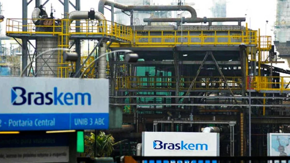 Nelson Tanure negocia a compra da Braskem sem realizar OPA aos minoritários. Acordo com a Novonor garante exclusividade por 90 dias nas tratativas.