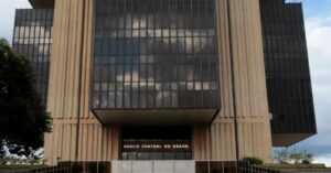 A imagem mostra o Banco Central para representar que o BC lança serviço para evitar fraudes