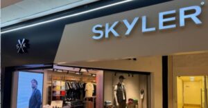A imagem mostra a fachada da Skyler para representar que a Skyler cresce