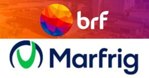 A imagem mostra os logos da BRF e da Marfrig para representar a fusão entre Marfrig e BRF