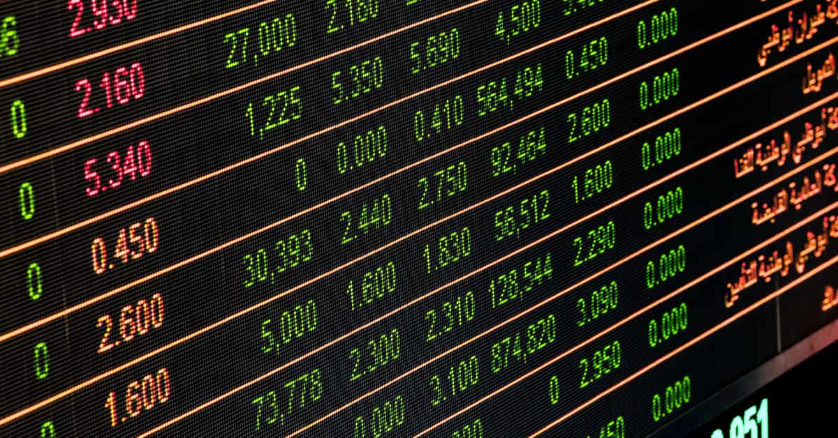Mercado cambial: variação do dólar, euro, bitcoin e peso argentino em 2025