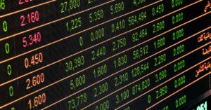 Cotação do Dólar Comercial recua 0,19% para R$ 5,668, com variação no mercado financeiro e impacto nas principais moedas.