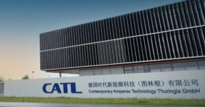Maior IPO de 2025: CATL levanta US$ 4,6 bilhões na estreia