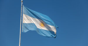 Argentinos devem impulsionar economia com uso de dólares não declarados