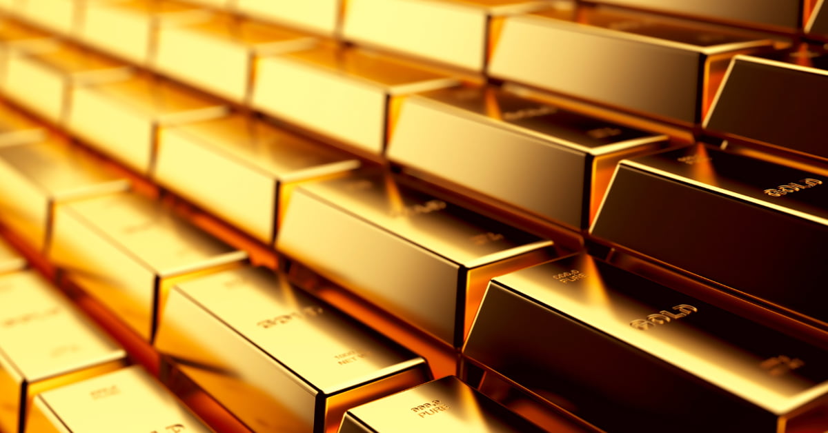 Ouro fecha em alta com influência de dados econômicos dos EUA