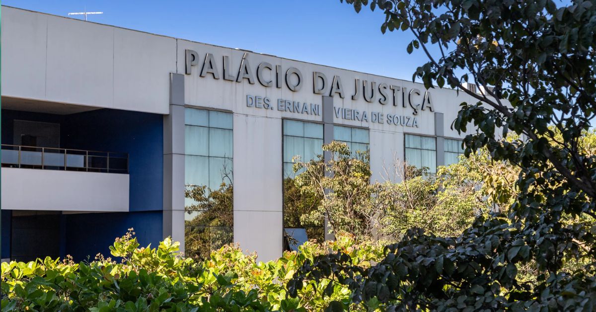 A imagem mostra o TJMT para representar que o TJMT pede autorização ao CNJ para criar 46 cargos até 2027