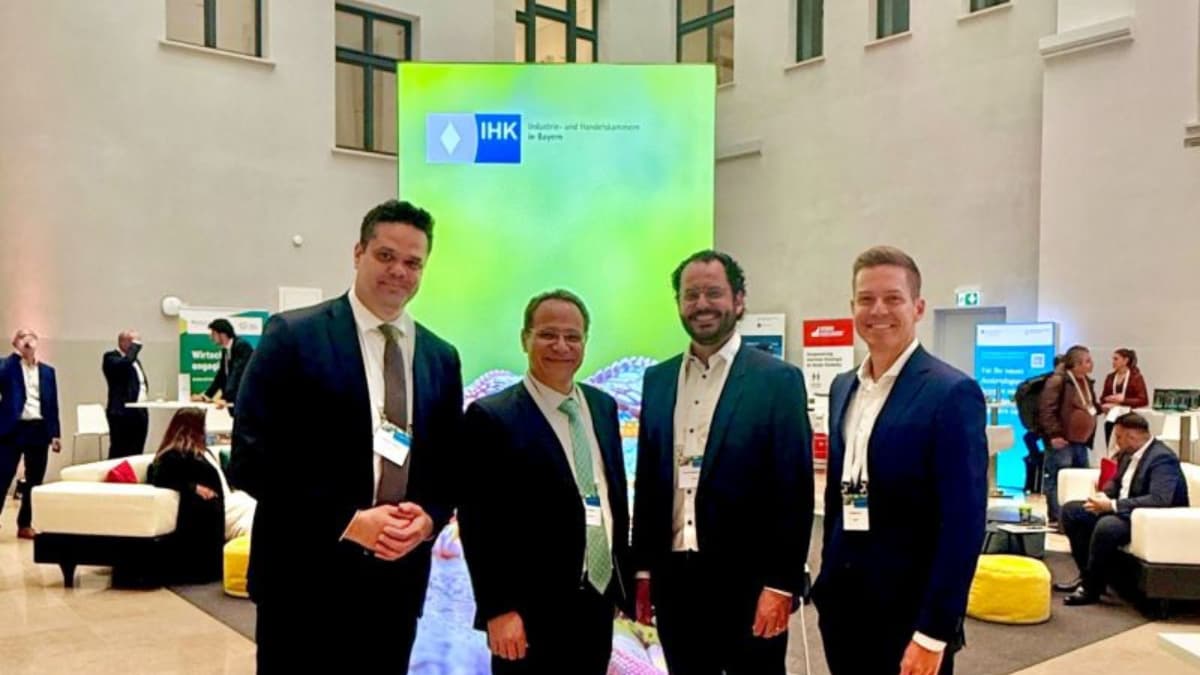 Representantes da InvestSP no Fórum América Latina para promover investimentos da Alemanha no Brasil