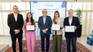 Três empresas cearenses conquistam o Selo ESG da FIEC, que reconhece excelência em práticas sustentáveis, sociais e de governança.