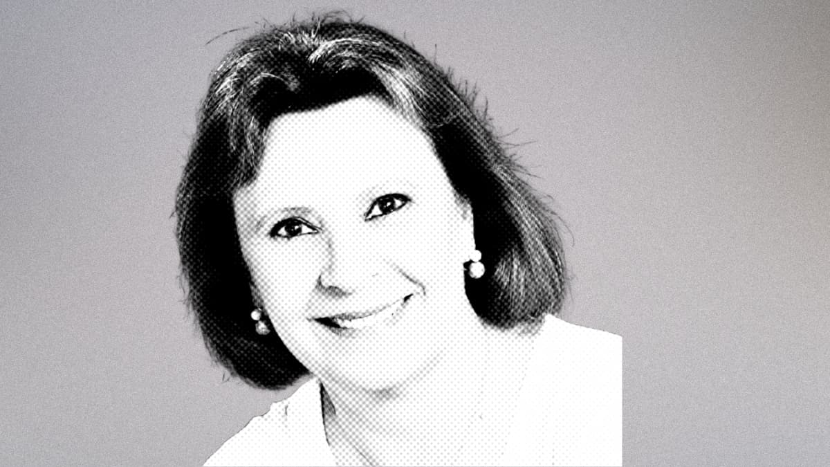 Retrato de Virgínia Bastos Carneiro, articulista sobre vida de nômade digital.