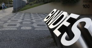 Crédito do BNDES para infraestrutura deve alcançar R$ 80 bilhões em 2025
