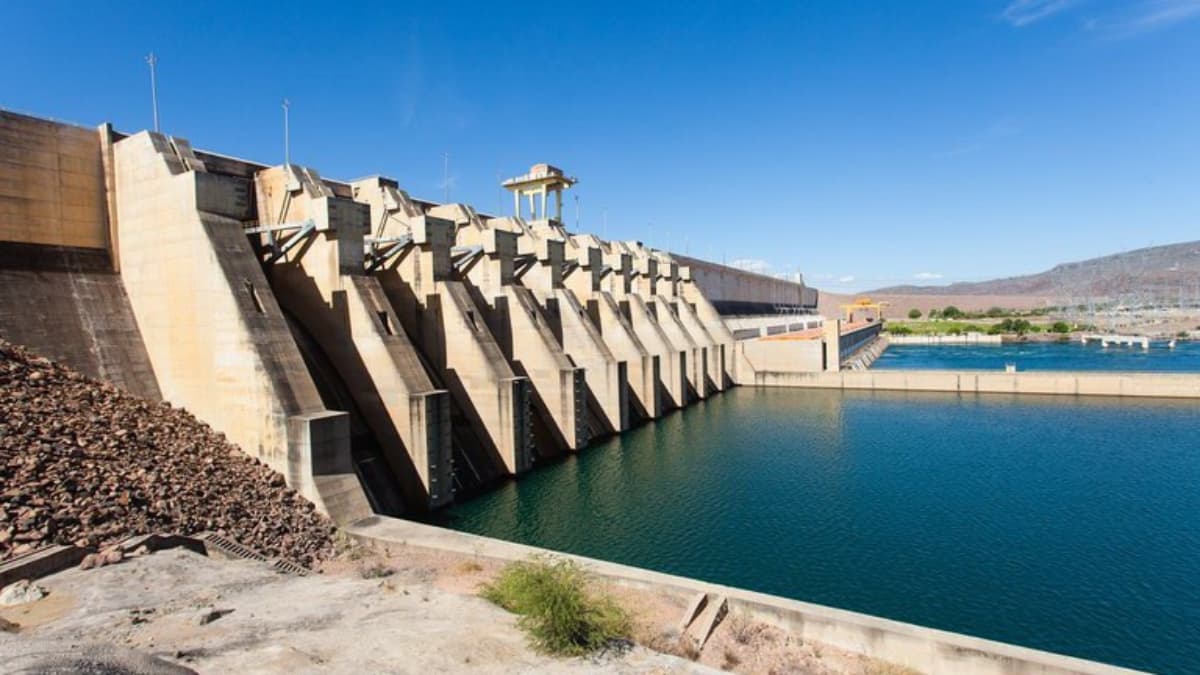 Barragem da Usina Hidrelétrica Luiz Gonzaga, centro da maior disputa judicial do Brasil.