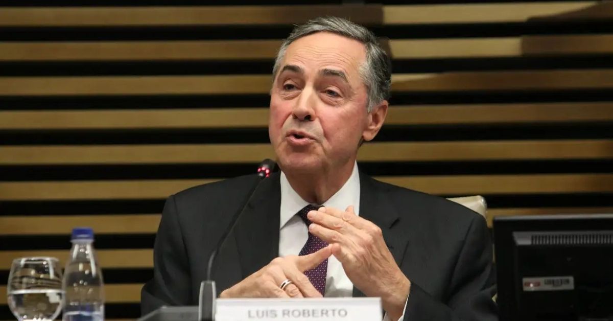 Ministro Luís Roberto Barroso fala em evento sobre o futuro das leis trabalhistas no Brasil.
