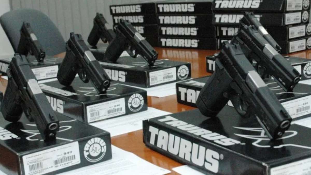 Suspensão da multa da Taurus permite retomada de contratos públicos
