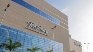 Fachada da sede da Telefônica Brasil no segundo trimestre de 2025