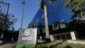 aquisição da Linx pela Totvs