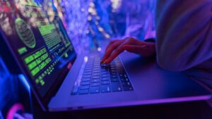 Representação digital do ataque hacker às contas do Pix no Banco Central envolvendo BMP, Bradesco e Credsystem