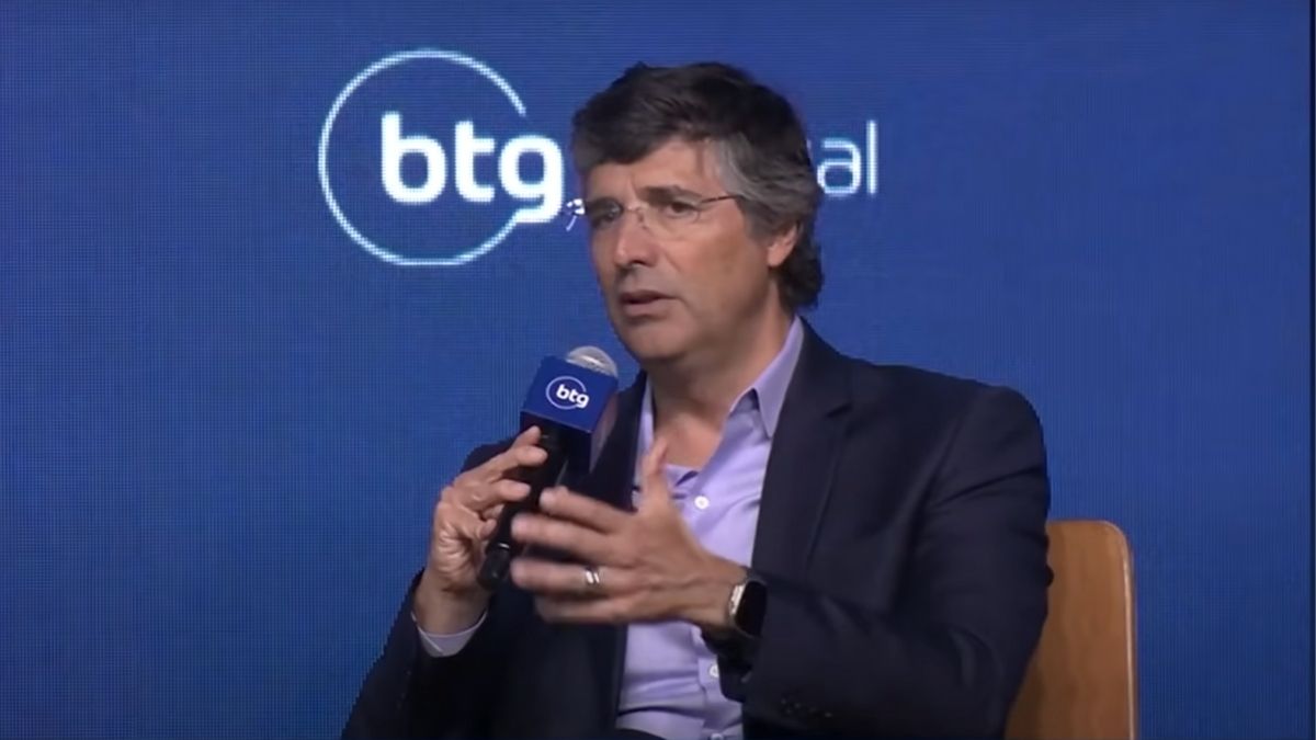 Lei Magnitsky e bancos: André Esteves, do BTG Pactual, comenta impacto das sanções e cenário econômico em 2026