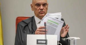 bloqueio do cartão de crédito de Alexandre de Moraes