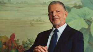 Fundador da Arezzo já quebrou 3 vezes e revela segredo do sucesso.