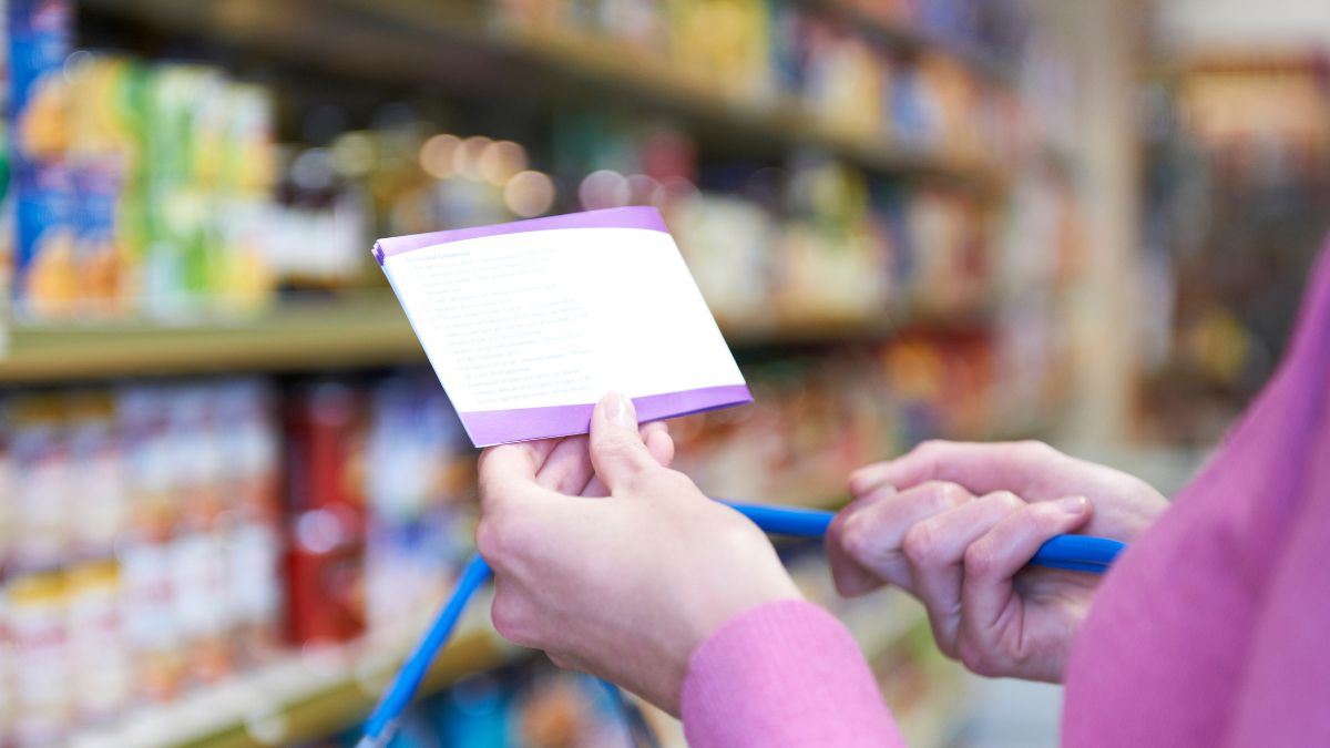 Governo prepara decreto para limitar a taxa do vale-refeição e vale-alimentação.