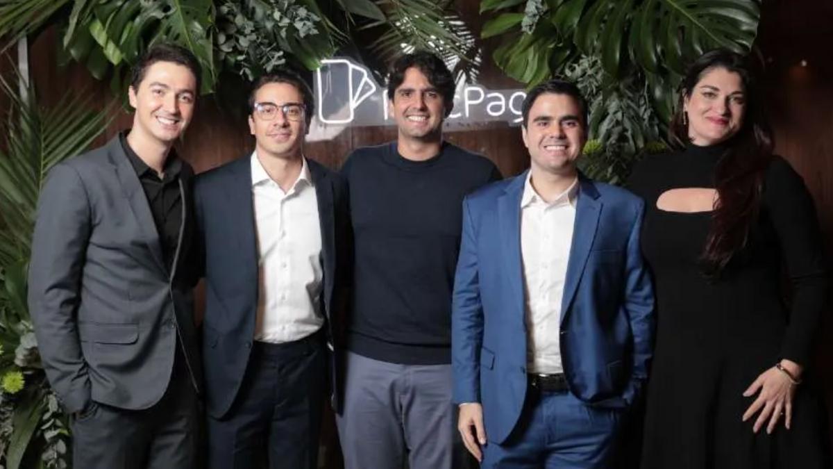 Equipe da PrecPago celebra entrada do Banco Mercantil para ampliar antecipação de precatórios