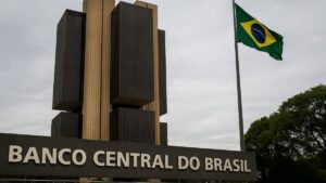 Banco Central mantém taxa Selic em 15% em 2025