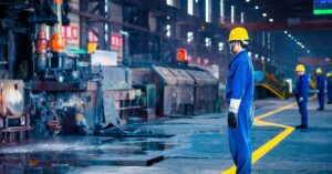 atividade industrial da China em agosto 2025
