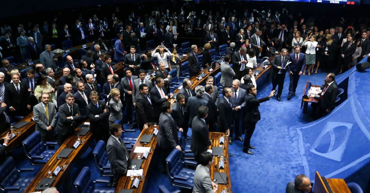 Senado vota criação do comitê gestor do IBS na reforma tributária no Senado