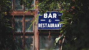 Crescimento de bares e restaurantes em agosto no Brasil