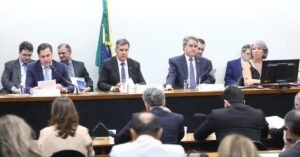 Congresso Nacional aprova ampliação do fundo eleitoral 2026
