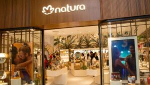Natura vende Avon por valor simbólico em acordo com o Grupo PDC