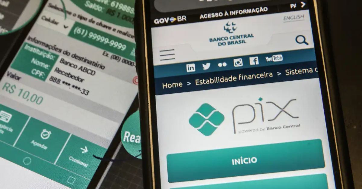 PIX perto de completar 5 anos — aplicativo do Banco Central exibido em celular com tela de pagamento digital