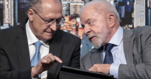 Lula anuncia novo modelo de crédito habitacional para facilitar a compra da casa própria.