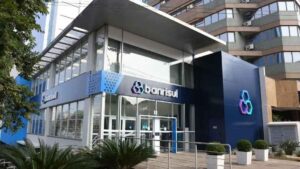 Banrisul e Wiz firmam contrato para ampliar distribuição de crédito