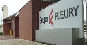 Fleury compra laboratório como parte de sua estratégia de expansão. Fachada é uma das muitas unidades do grupo.