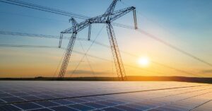 investimentos da WEG em T&D impulsionam energia limpa e inovação no setor elétrico