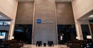 Caso Banco Master: sede do Banco Master em São Paulo durante crise citada pela Febraban.