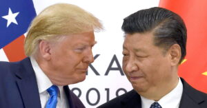 Queda do Dow Jones é impulsionada por novas tensões entre Donald Trump e Xi Jinping sobre tarifas comerciais entre EUA e China.