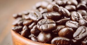 Café arábica atinge US$ 4,10 com queda nos estoques brasileiros