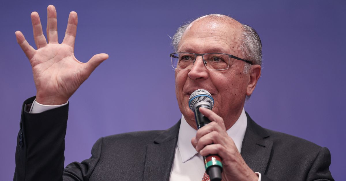 Geraldo Alckmin lidera missão à Índia para reforçar comércio Brasil-Índia e ampliar acordos bilaterais.