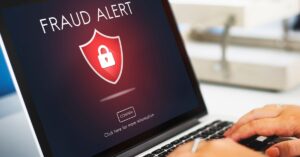 Alerta digital representando fraudes online e crimes cibernéticos