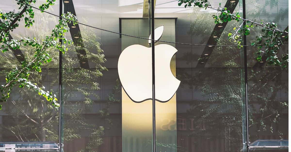 iPhone 17 impulsiona ações da Apple a recorde histórico em 2025