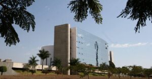 STF vai julgar contratações de comissionados em estatais