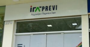 Fachada do Itaprevi em destaque durante pedido de auditoria no Banco Central
