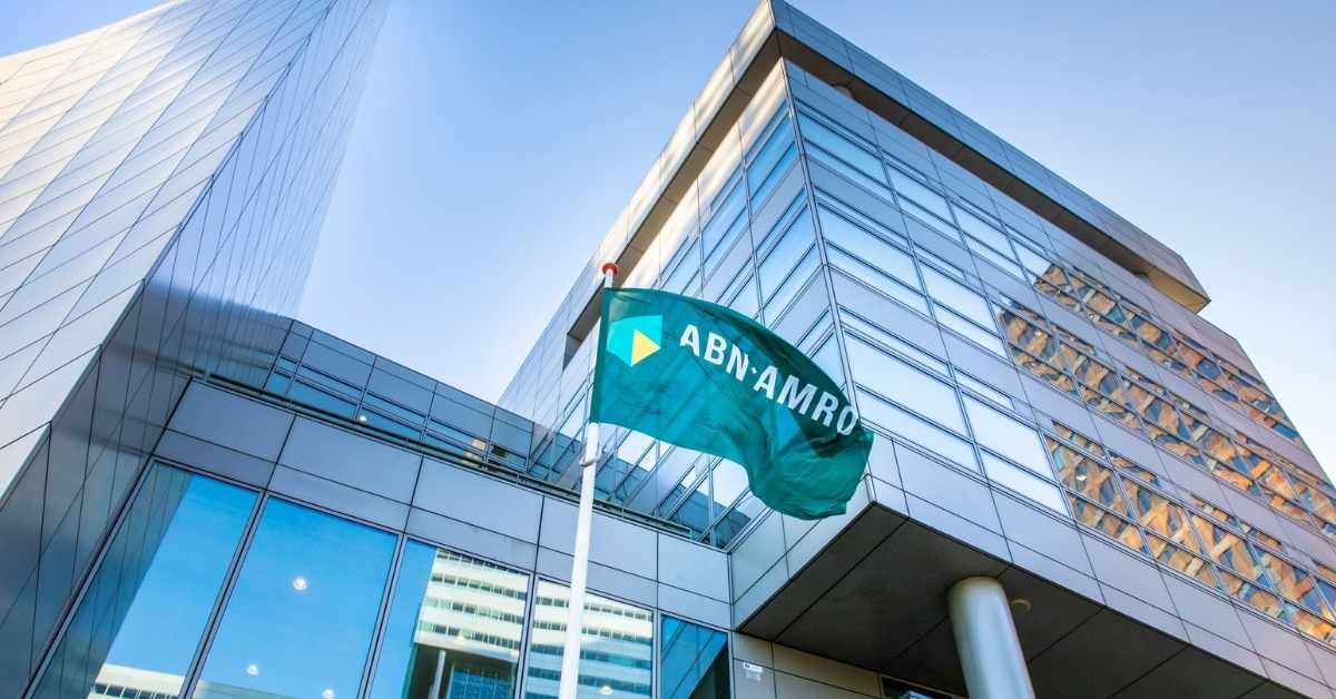 corte de empregos no ABN Amro na sede do banco em Amsterdã