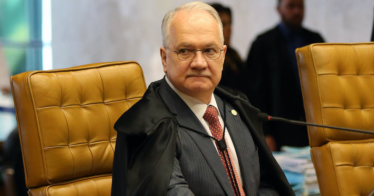 ministro do STF durante sessão sobre imposto sobre grandes fortunas